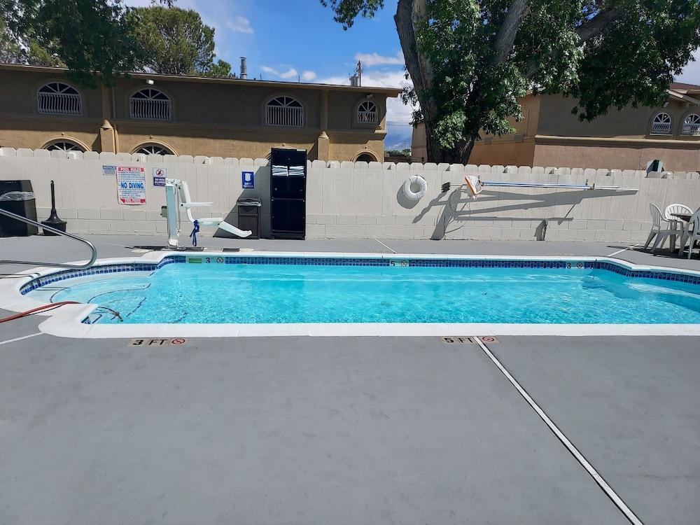 6-bishop, Ca